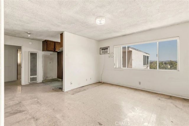 649 Alpine Street, Los Angeles, CA 90012