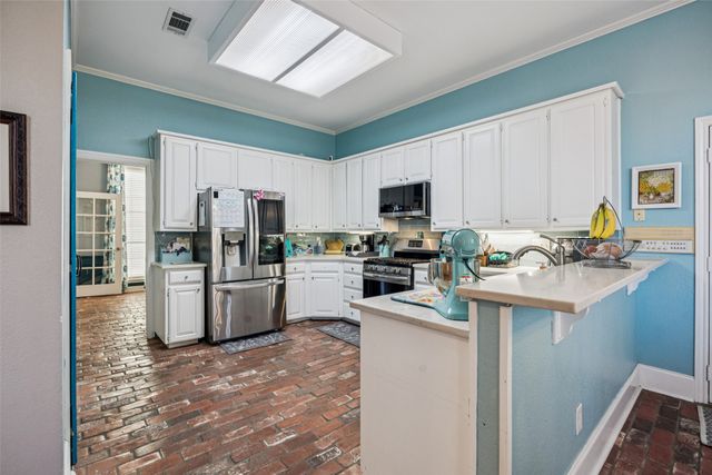 154 Buffalo Creek Drive, Crandall, TX 75114