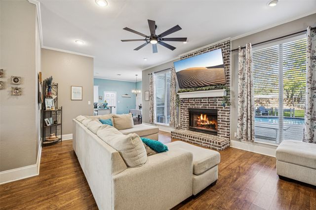 154 Buffalo Creek Drive, Crandall, TX 75114