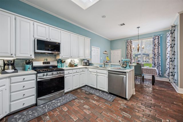 154 Buffalo Creek Drive, Crandall, TX 75114