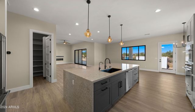 29811 N 154TH Street, Scottsdale, AZ 85262