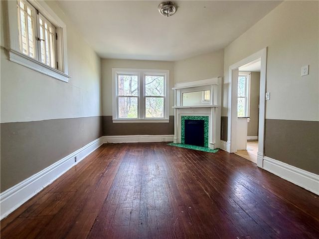 2088 Plainview Ave, Brookline, PA 15226
