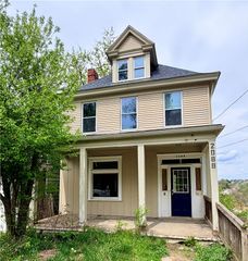 2088 Plainview Ave, Brookline, PA 15226