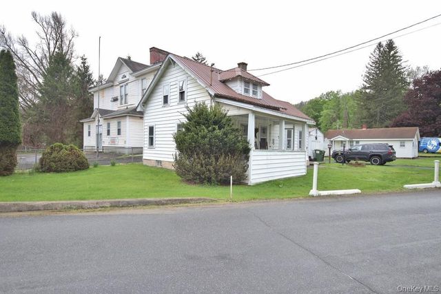 5 Irish Cape Road, Napanoch, NY 12458