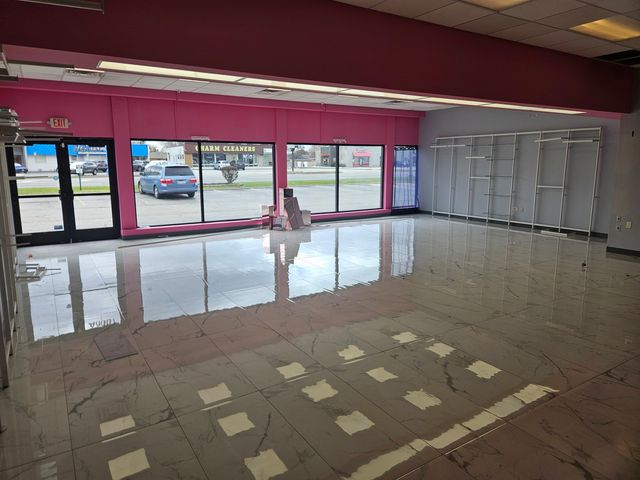 1006 E 162nd Street, South Holland, IL 60473
