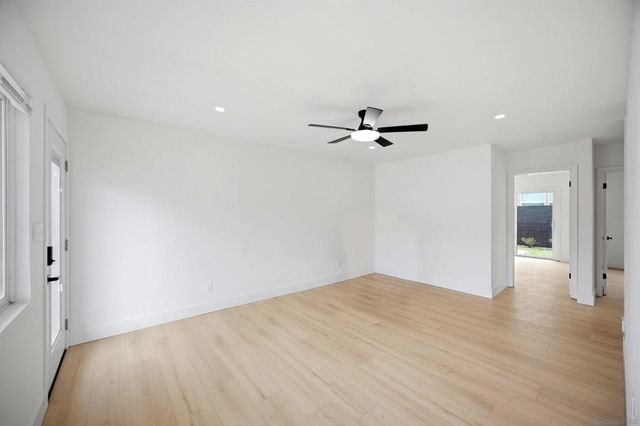 4527 49 Olney St, San Diego, CA 92109