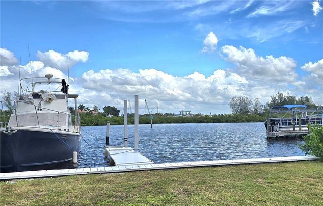 800 CHESAPEAKE DRIVE 42, Tarpon Springs, FL 34689