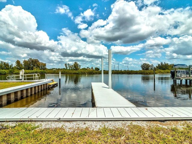 800 CHESAPEAKE DRIVE 42, Tarpon Springs, FL 34689
