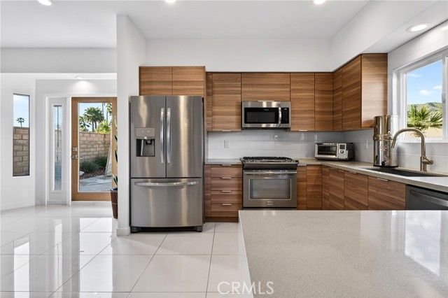 9640 S Hoylake, Desert Hot Springs, CA 92240