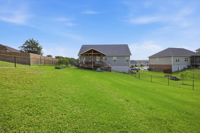7064 Brady Drive, Harrison, TN 37341
