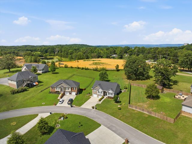 7064 Brady Drive, Harrison, TN 37341