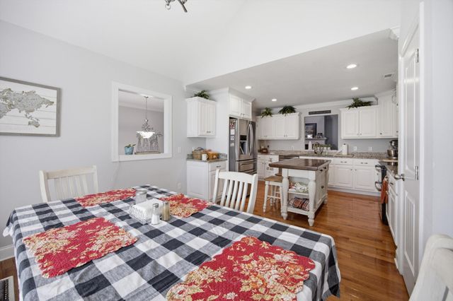 7064 Brady Drive, Harrison, TN 37341