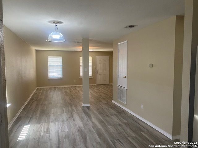 10731 Shaencrossing, San Antonio, TX 78254