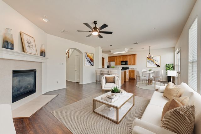 306 Salsbury Drive, Euless, TX 76040