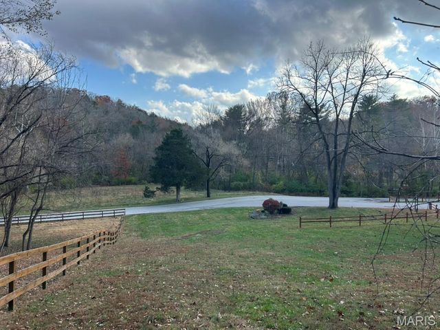 59 R The Bluffs Drive, Eureka, MO 63025