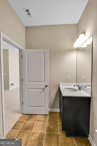 1660 Gilstrap Lane NW, Atlanta, GA 30318