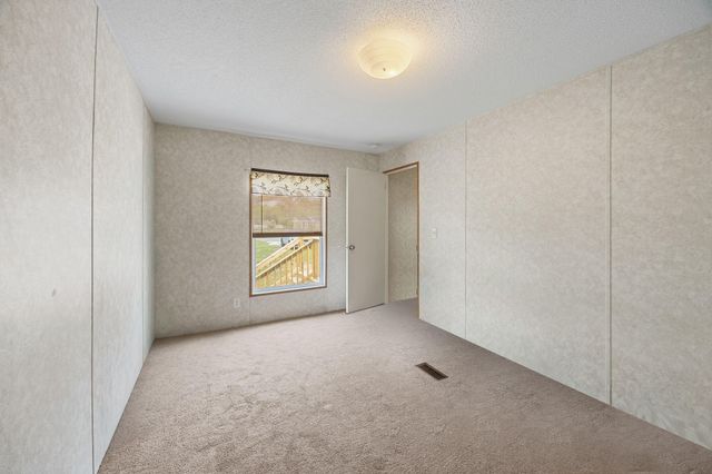 1442 Poplar Hill Drive, Ridgeville, SC 29472