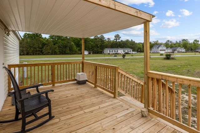 1442 Poplar Hill Drive, Ridgeville, SC 29472