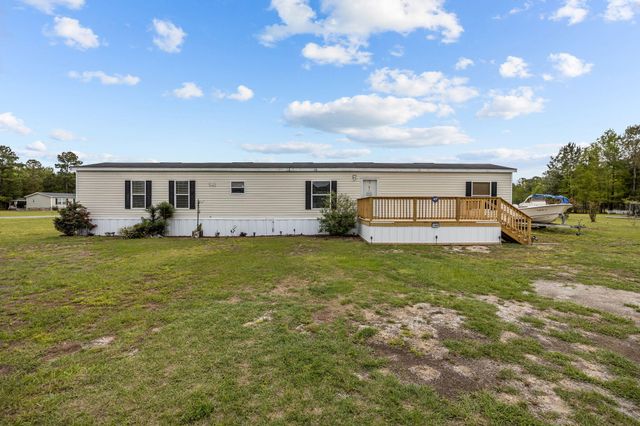1442 Poplar Hill Drive, Ridgeville, SC 29472