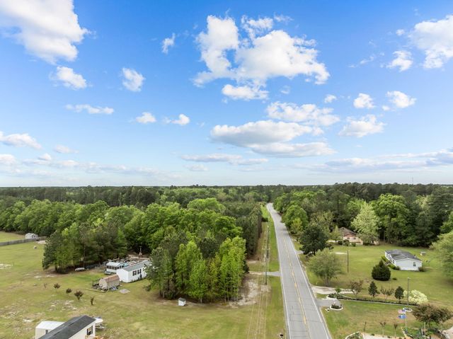 1442 Poplar Hill Drive, Ridgeville, SC 29472