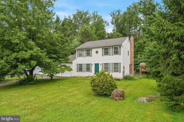 28 RIDGE RUN RD, Sellersville, PA 18960