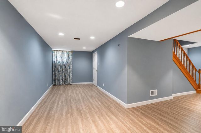 28 RIDGE RUN RD, Sellersville, PA 18960