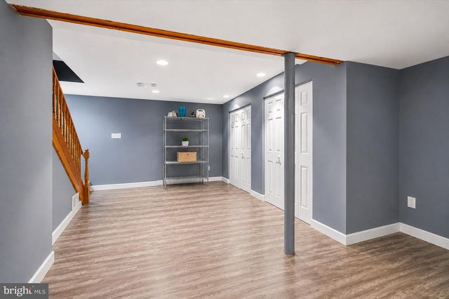 28 RIDGE RUN RD, Sellersville, PA 18960