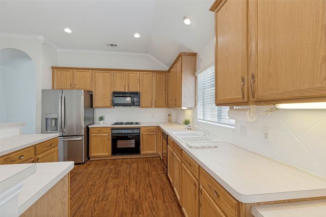 3304 Wind Flower Lane, Mckinney, TX 75070