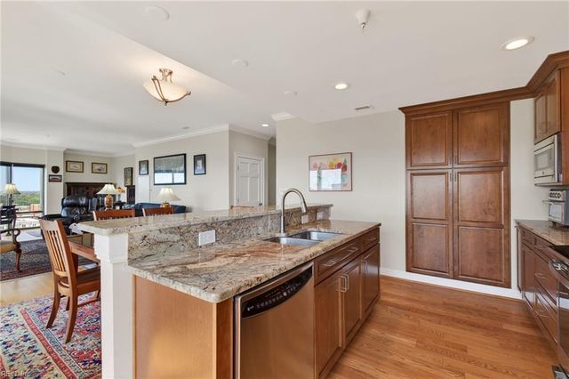 123 College Pl Unit 1403, Norfolk, VA 23510