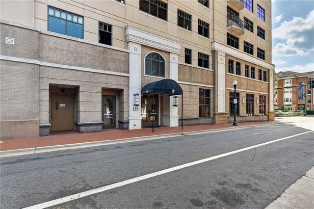 123 College Pl Unit 1403, Norfolk, VA 23510