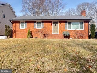 1205 HOLLY ST, Fredericksburg, VA 22405