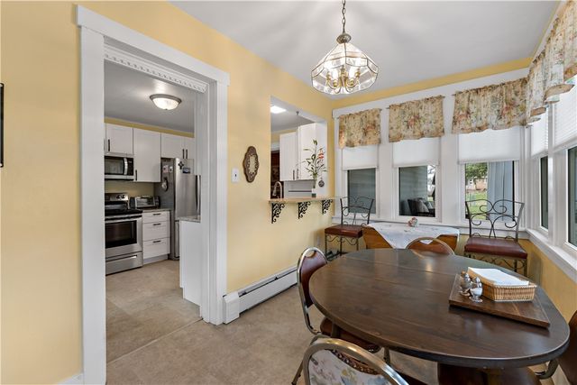 6115 Library Rd, Bethel Park, PA 15102