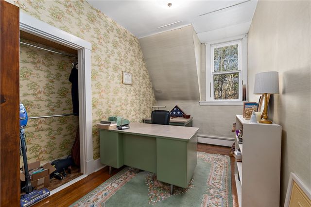 6115 Library Rd, Bethel Park, PA 15102