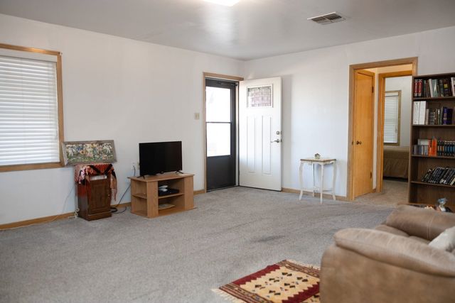 304 S Main Street, Loraine, TX 79532