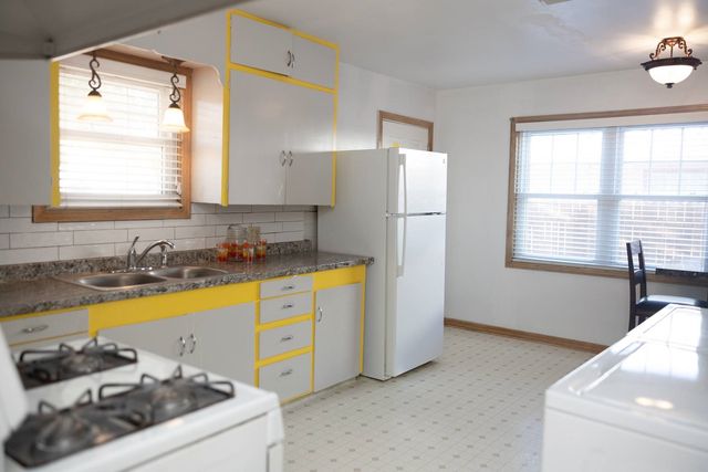 304 S Main Street, Loraine, TX 79532