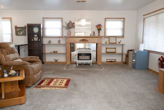 304 S Main Street, Loraine, TX 79532