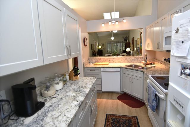 4941 SW 10TH LANE, Gainesville, FL 32607