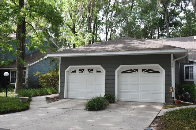 4941 SW 10TH LANE, Gainesville, FL 32607