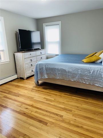 46 Farm Street, Providence, RI 02908