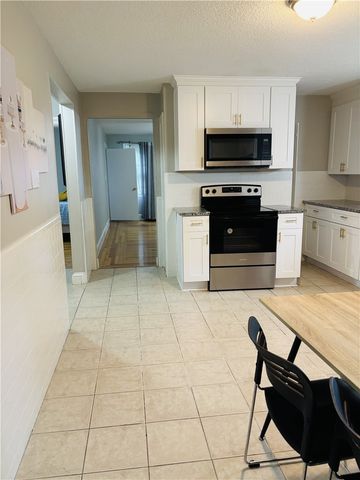 46 Farm Street, Providence, RI 02908