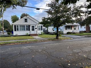 46 Farm Street, Providence, RI 02908