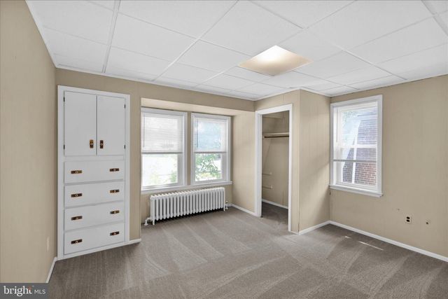613 CRESCENT AVE, Reading, PA 19605