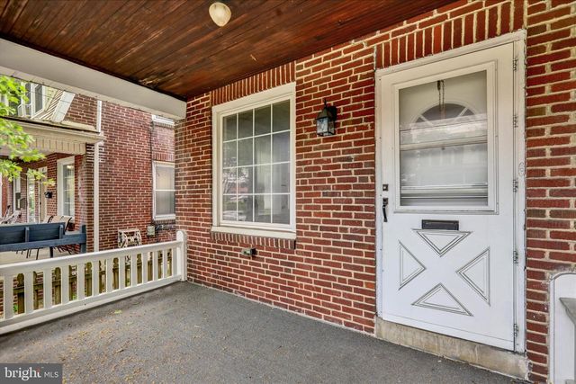 613 CRESCENT AVE, Reading, PA 19605
