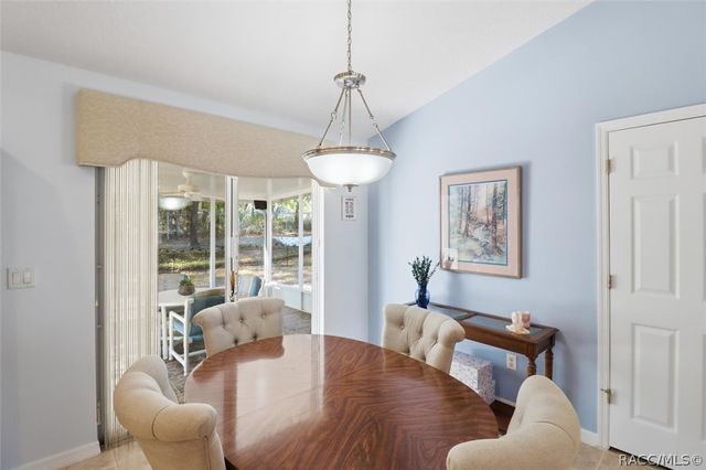 576 W La Casita Lane, Dunnellon, FL 34434