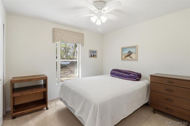 576 W La Casita Lane, Dunnellon, FL 34434