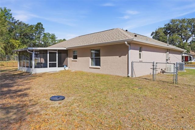 576 W La Casita Lane, Dunnellon, FL 34434