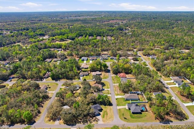 576 W La Casita Lane, Dunnellon, FL 34434