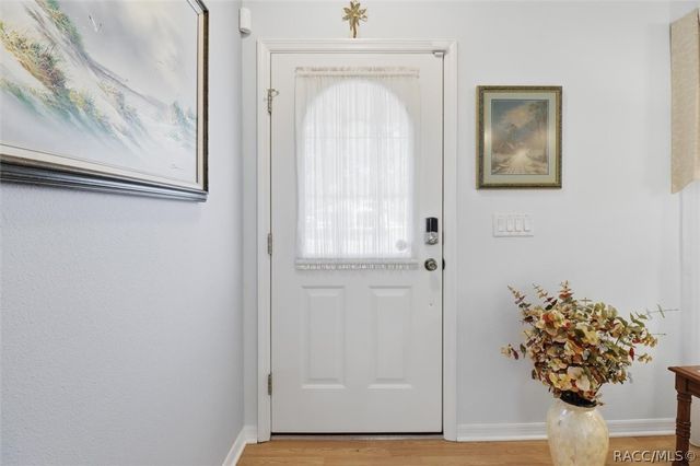 576 W La Casita Lane, Dunnellon, FL 34434