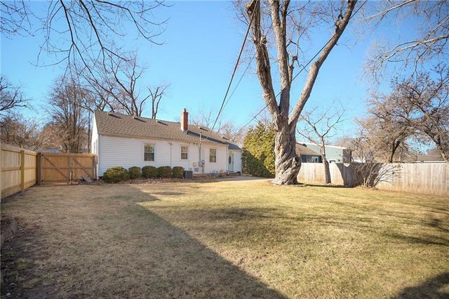 5929 Fontana Street, Fairway, KS 66205