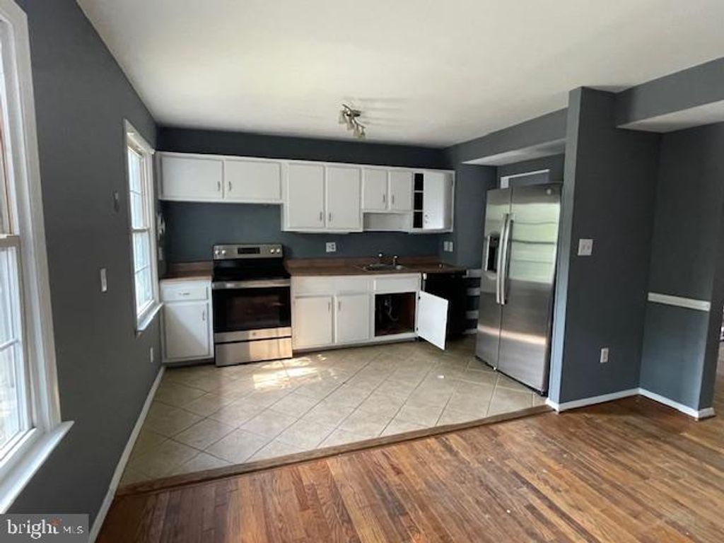 3545 MOULTREE, Nottingham, MD 21236